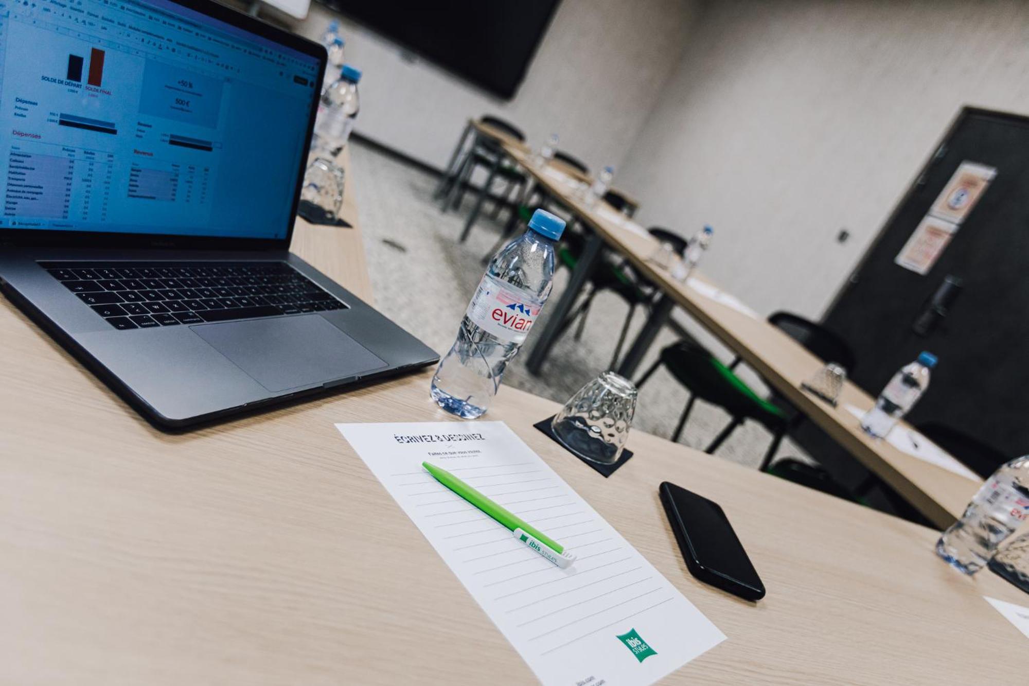 Ibis Styles Contres-Cheverny Le Controis-en-Sologne Exterior photo