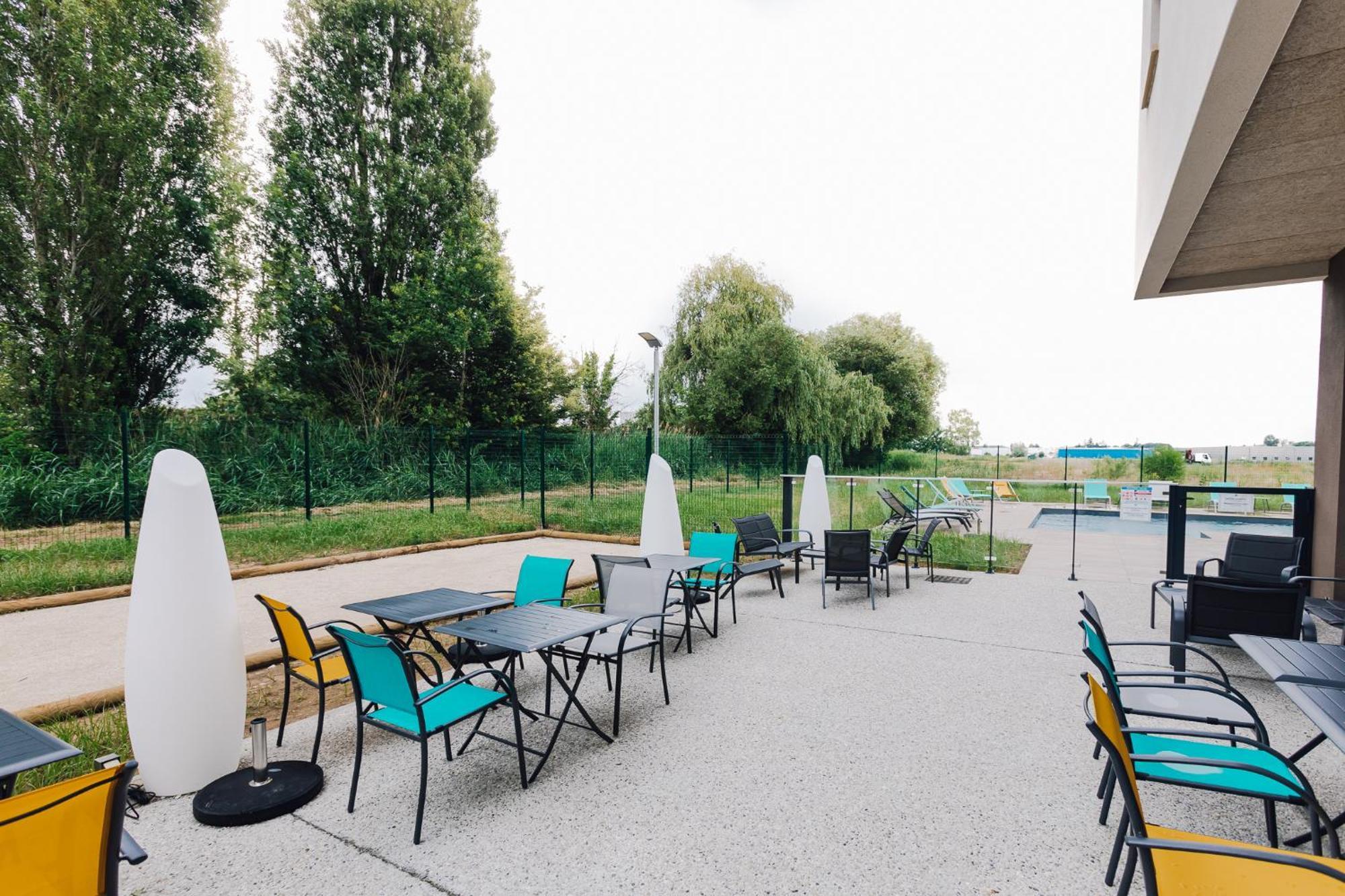 Ibis Styles Contres-Cheverny Le Controis-en-Sologne Exterior photo